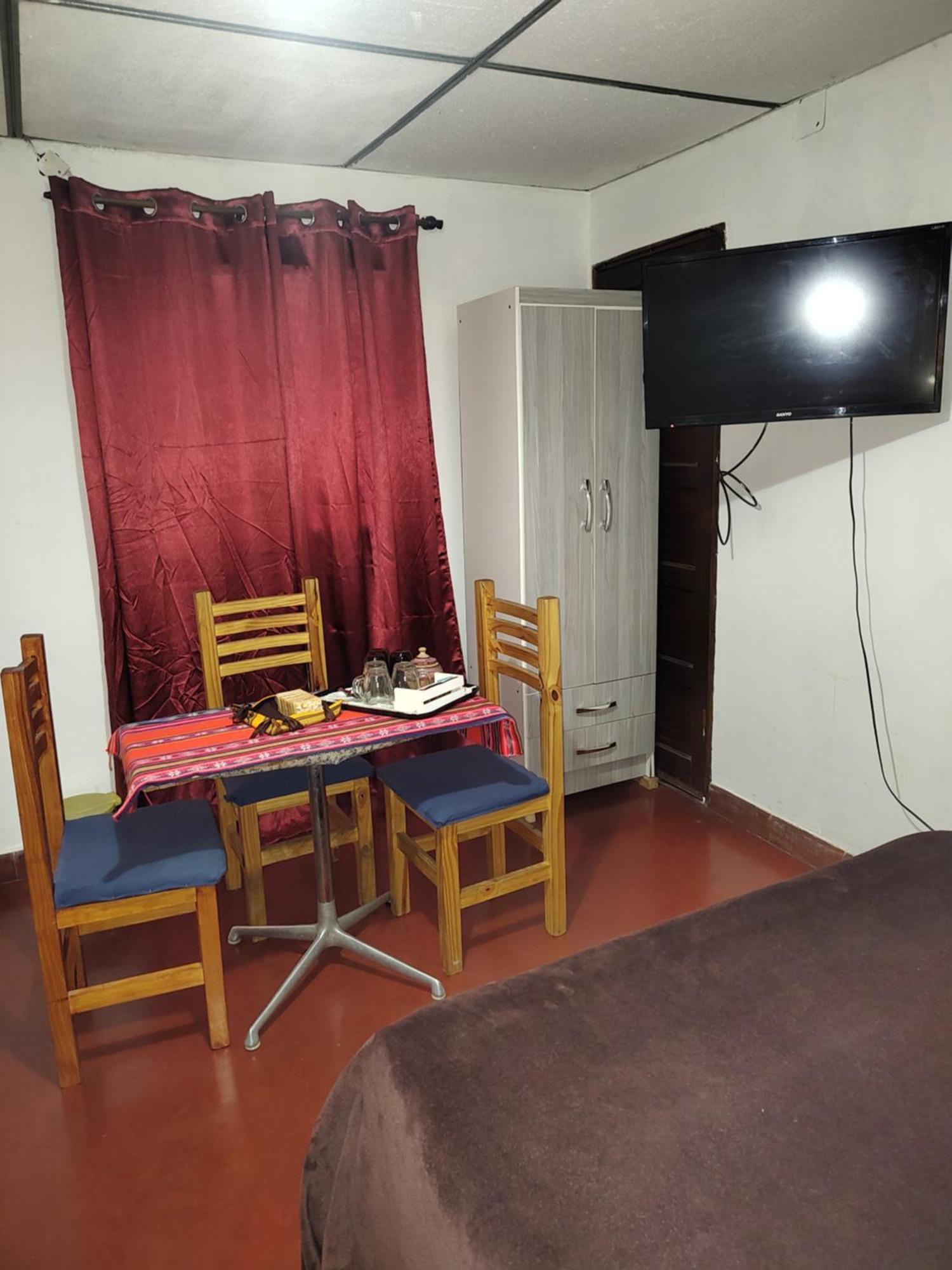 Lo De Su Bed & Breakfast Salta Rom bilde
